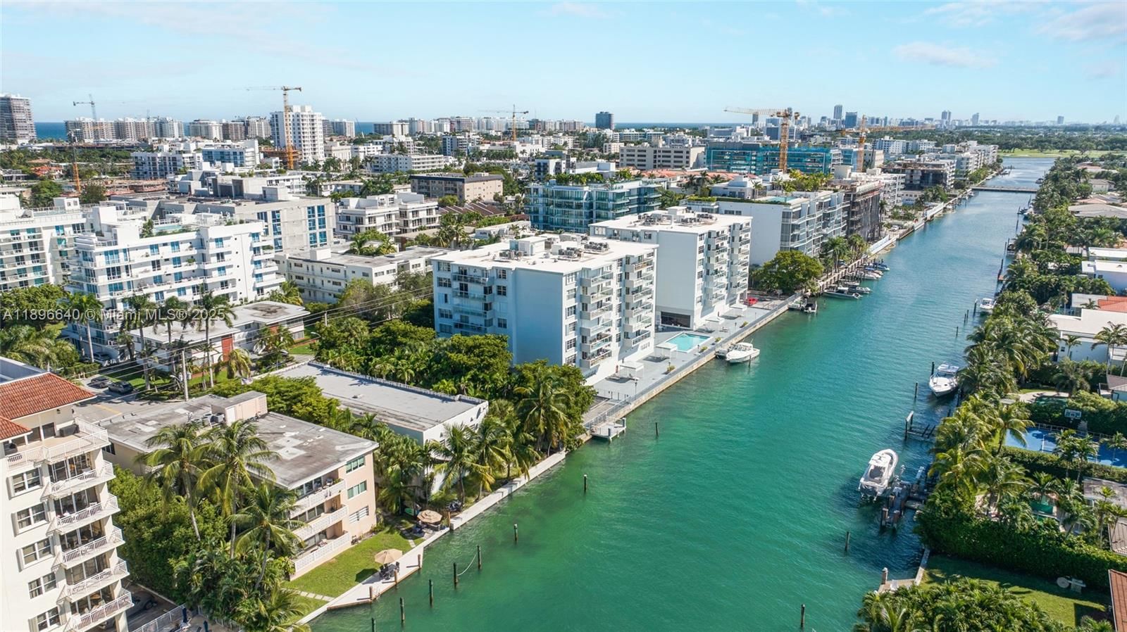Real estate property located at 10110 Bay Harbor Dr #4, Miami-dade, Knollwood Condo, Bay Harbor Islands, FL