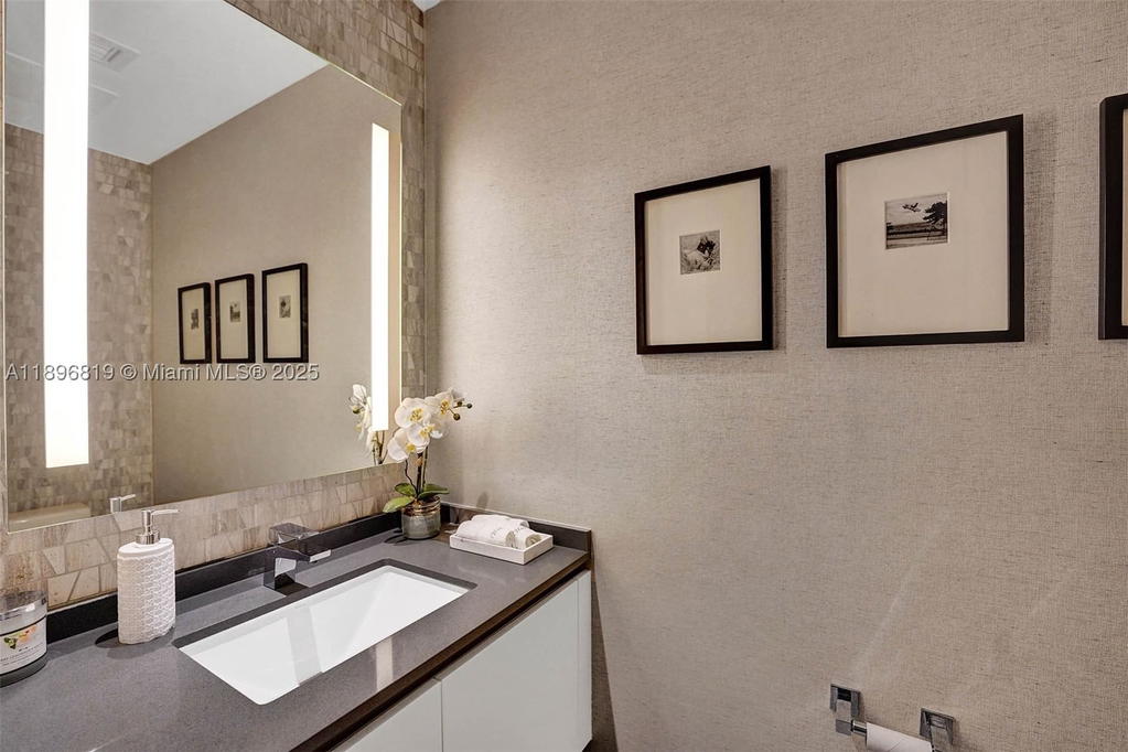 Real estate property located at 88 7th St #1408, Miami-dade, Rise Condo, Miami, FL