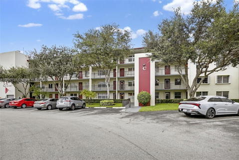 Real estate property located at 750 133rd Ter #114C, Broward, Kingsley At Century Villa, Pembroke Pines, FL