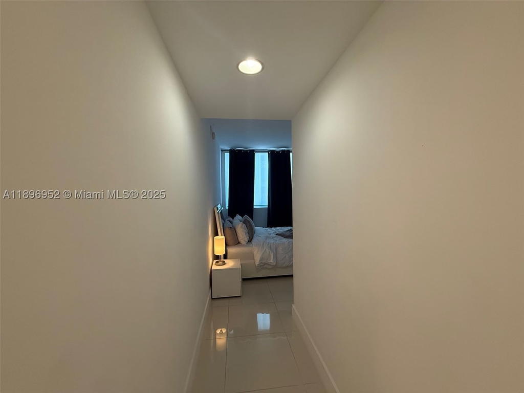 Real estate property located at 244 Biscayne Blvd #3708, Miami-dade, Vizcayne North Condo, Miami, FL