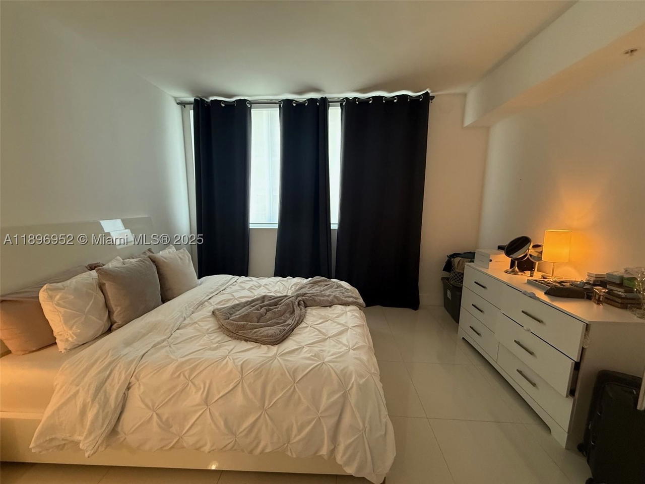Real estate property located at 244 Biscayne Blvd #3708, Miami-dade, Vizcayne North Condo, Miami, FL