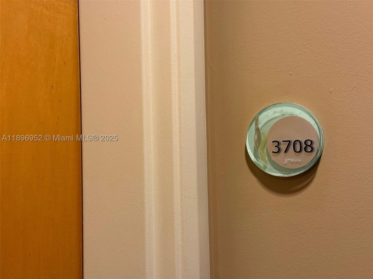 Real estate property located at 244 Biscayne Blvd #3708, Miami-dade, Vizcayne North Condo, Miami, FL
