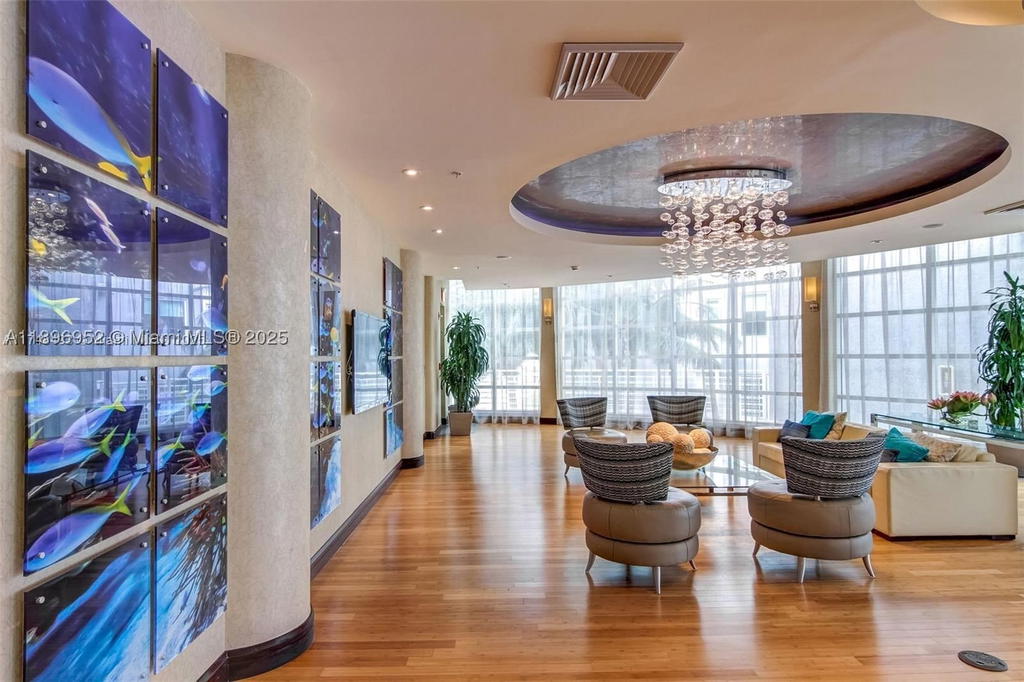 Real estate property located at 244 Biscayne Blvd #3708, Miami-dade, Vizcayne North Condo, Miami, FL