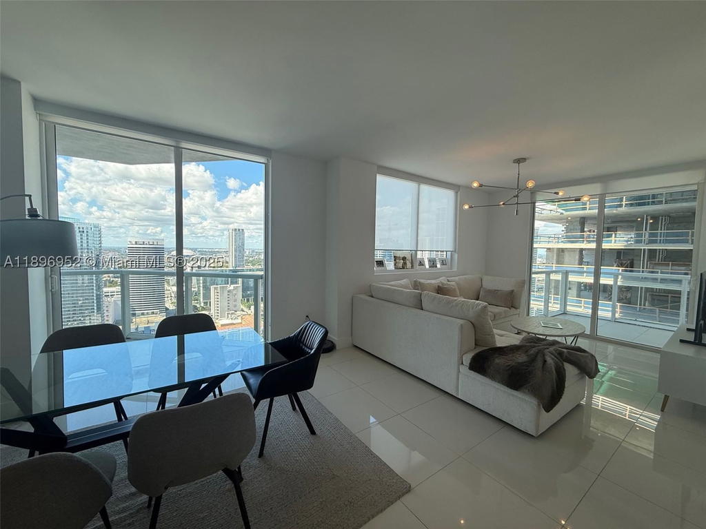 Real estate property located at 244 Biscayne Blvd #3708, Miami-dade, Vizcayne North Condo, Miami, FL