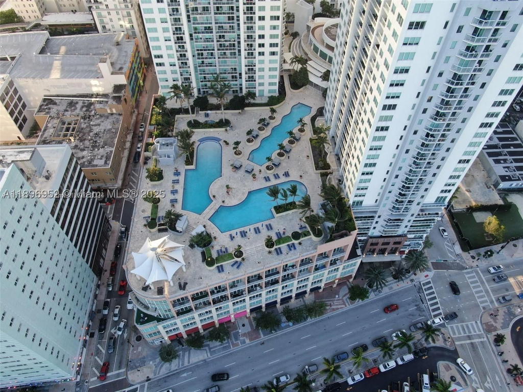 Real estate property located at 244 Biscayne Blvd #3708, Miami-dade, Vizcayne North Condo, Miami, FL