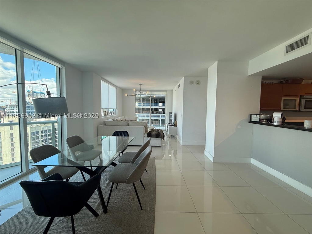 Real estate property located at 244 Biscayne Blvd #3708, Miami-dade, Vizcayne North Condo, Miami, FL