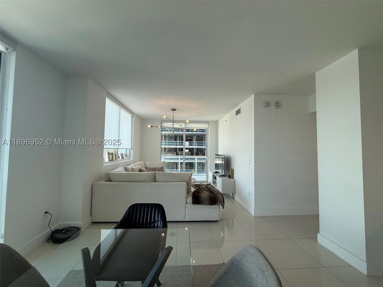 Real estate property located at 244 Biscayne Blvd #3708, Miami-dade, Vizcayne North Condo, Miami, FL