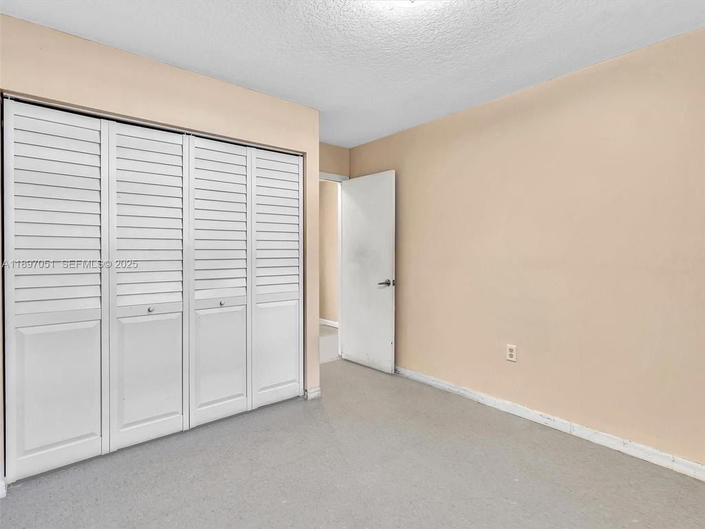 Real estate property located at 17995 105th Ave, Miami-dade, West Perrine, Miami, FL
