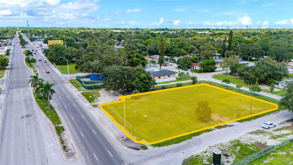 Real estate property located at 8901 22nd Ave, Miami-dade, Mount Marie, Miami, FL