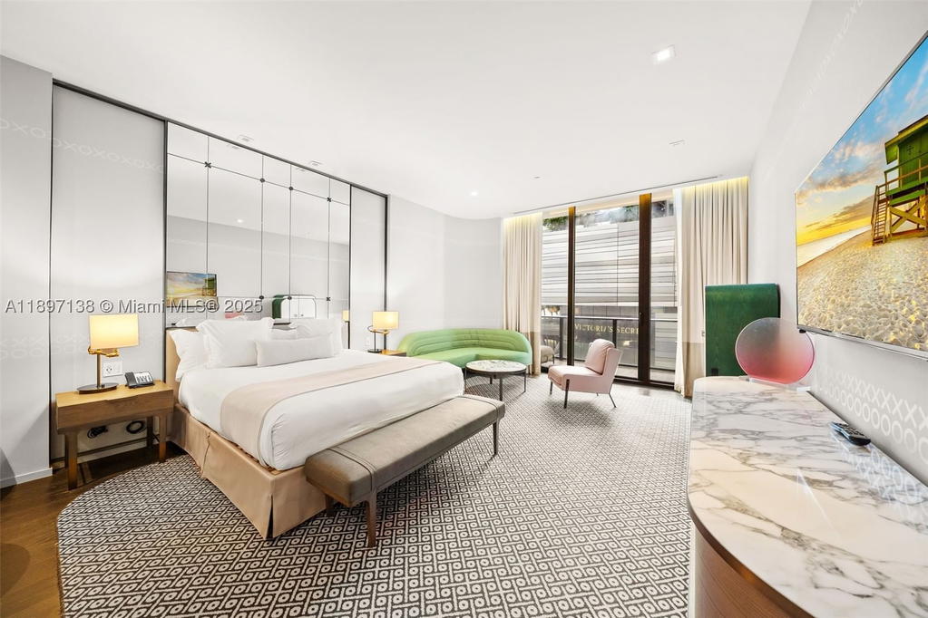 Real estate property located at 801 Miami Ave #402, Miami-dade, 801 Sma Designer Suites C, Miami, FL