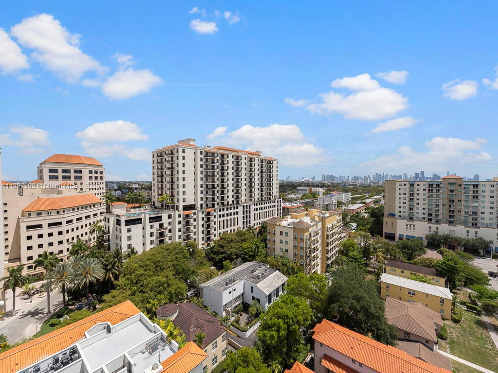 Real estate property located at 911 Ponce De Leon Blvd #1601, Miami-dade, Gables Park Tower Condo, Coral Gables, FL