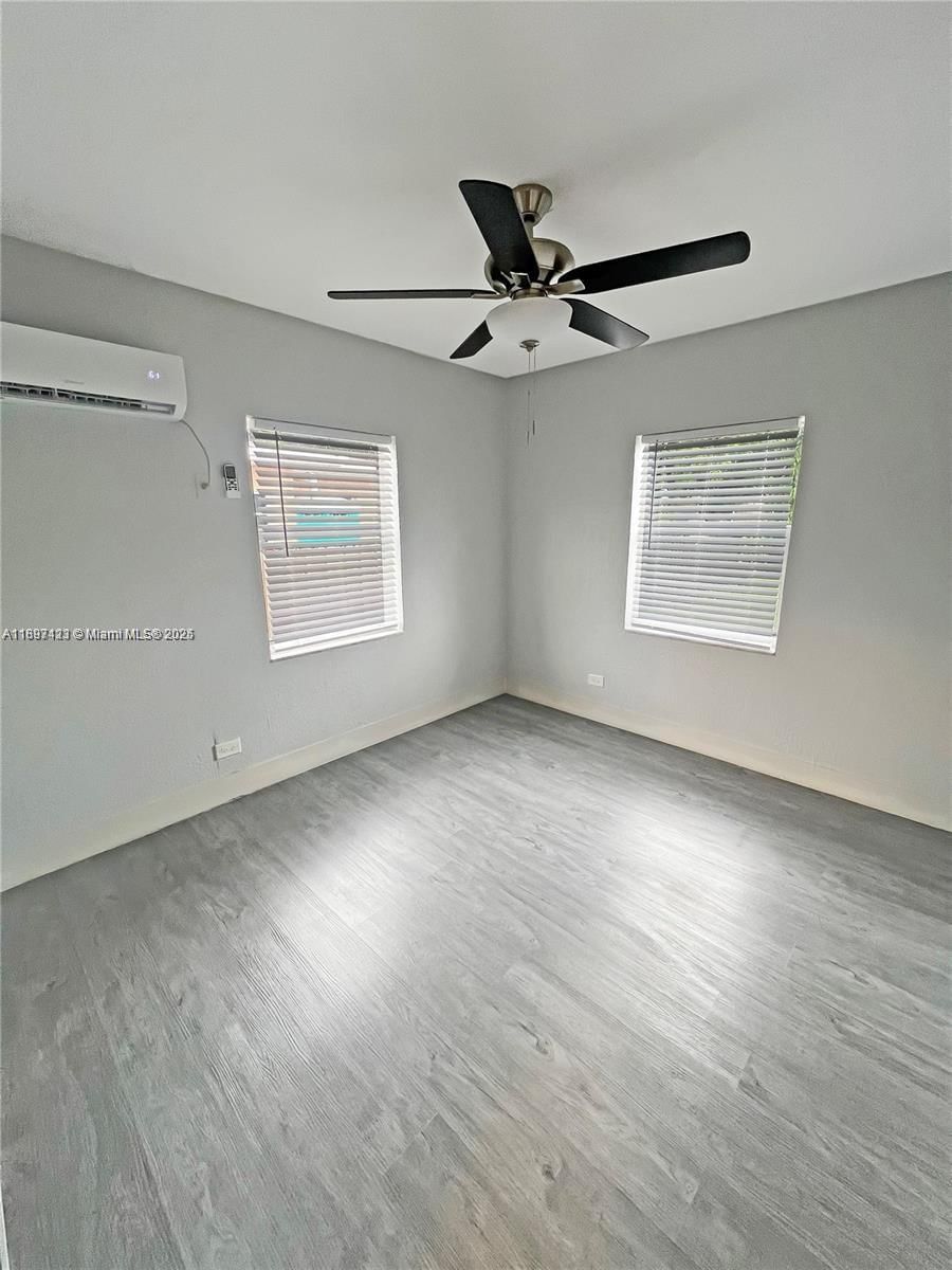 Real estate property located at 2783 - 2785 33rd Ct, Miami-dade, Silver Bluff Gardens, Miami, FL