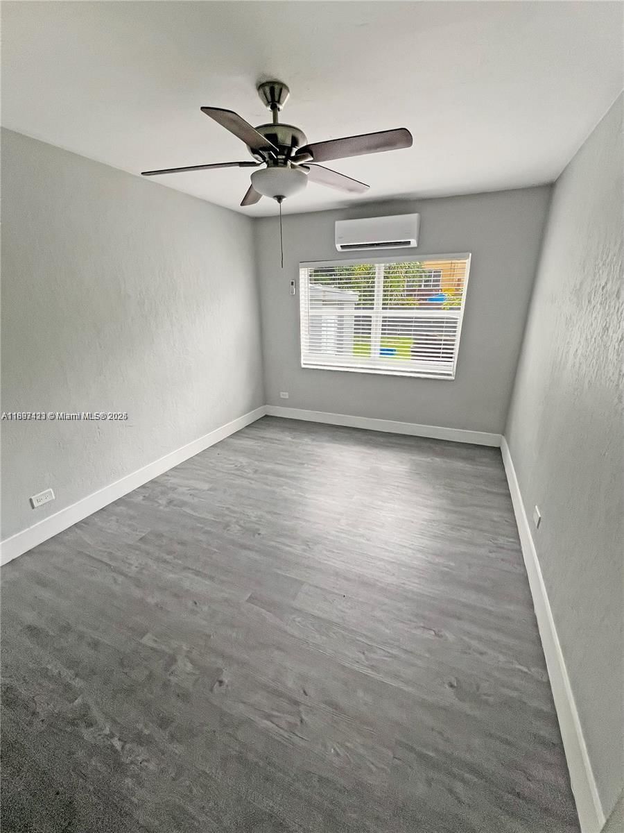 Real estate property located at 2783 - 2785 33rd Ct, Miami-dade, Silver Bluff Gardens, Miami, FL