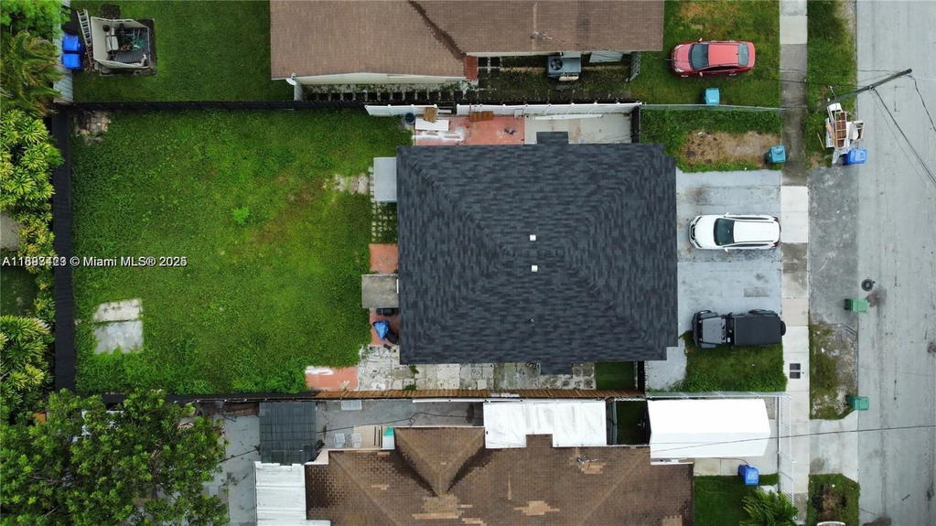 Real estate property located at 2783 - 2785 33rd Ct, Miami-dade, Silver Bluff Gardens, Miami, FL