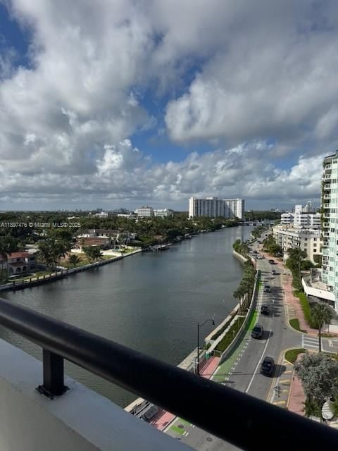 Real estate property located at 3200 Collins Ave #8-4, Miami-dade, Portugal Towers Condo, Miami Beach, FL