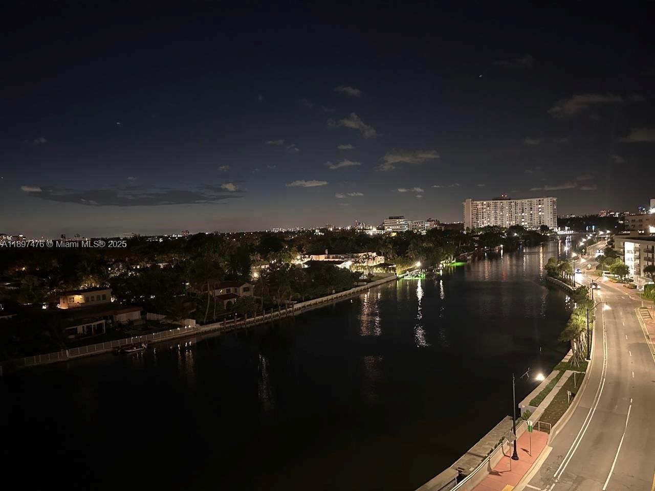 Real estate property located at 3200 Collins Ave #8-4, Miami-dade, Portugal Towers Condo, Miami Beach, FL