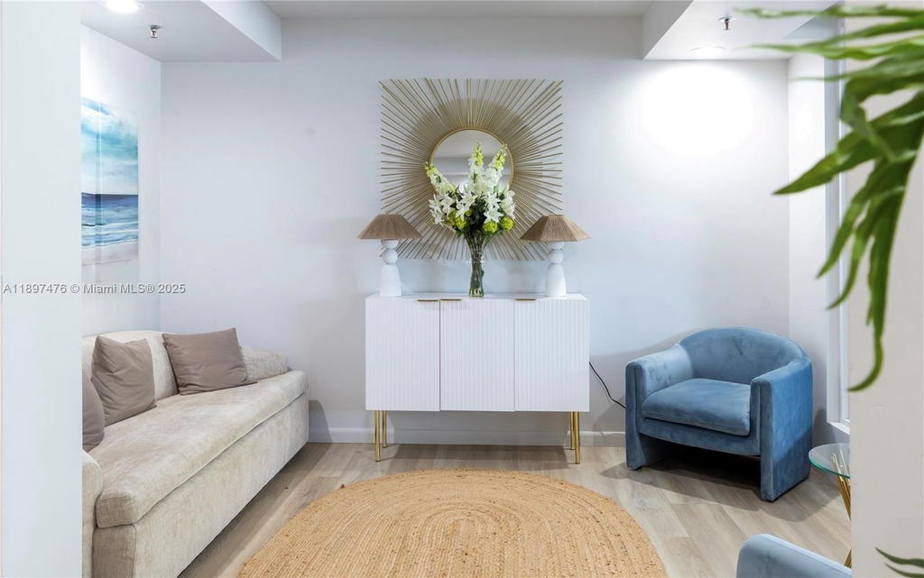 Real estate property located at 3200 Collins Ave #8-4, Miami-dade, Portugal Towers Condo, Miami Beach, FL