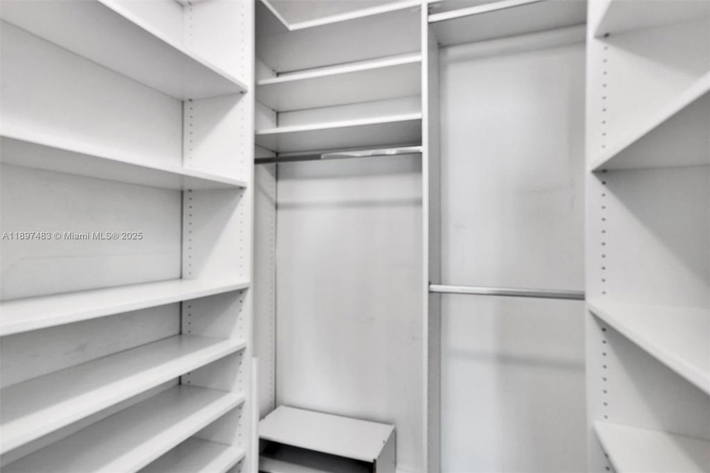 Real estate property located at 79 12th St PH3804, Miami-dade, The Axis On Brickell Cond, Miami, FL