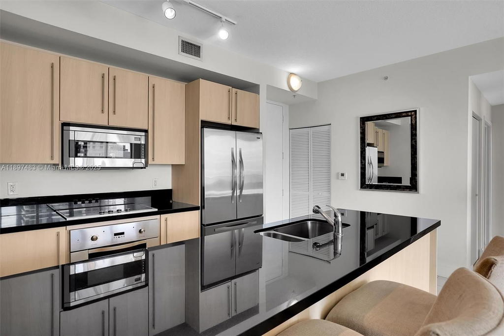 Real estate property located at 79 12th St PH3804, Miami-dade, The Axis On Brickell Cond, Miami, FL