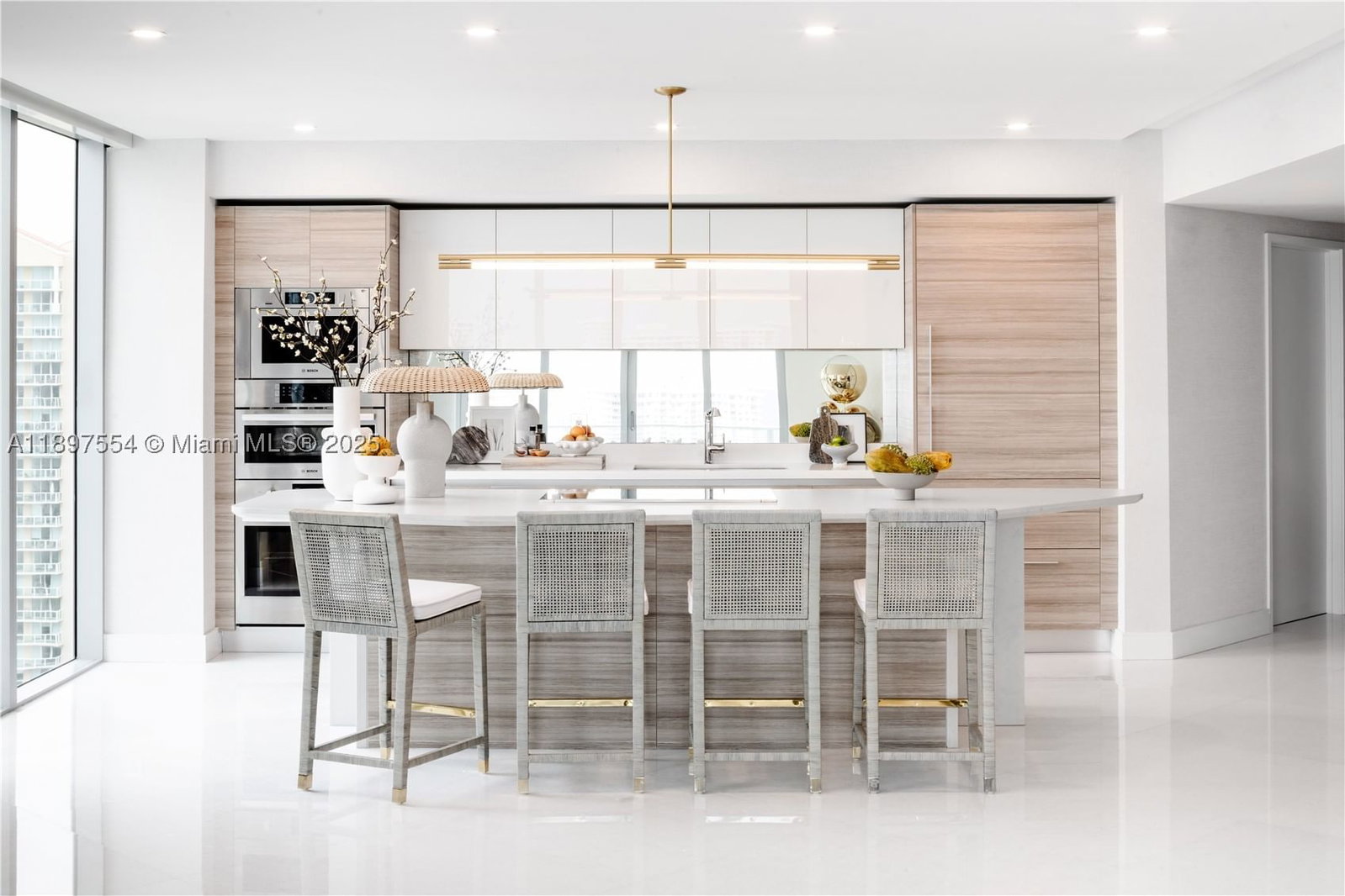 Real estate property located at 330 Sunny Isles Blvd #5-1902, Miami-dade, Parque Towers Condo, Sunny Isles Beach, FL