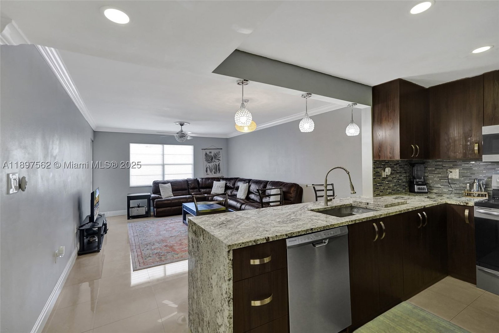 Real estate property located at 4314 9th Ave #3-3D, Broward, Heritage Circle Condo, Deerfield Beach, FL