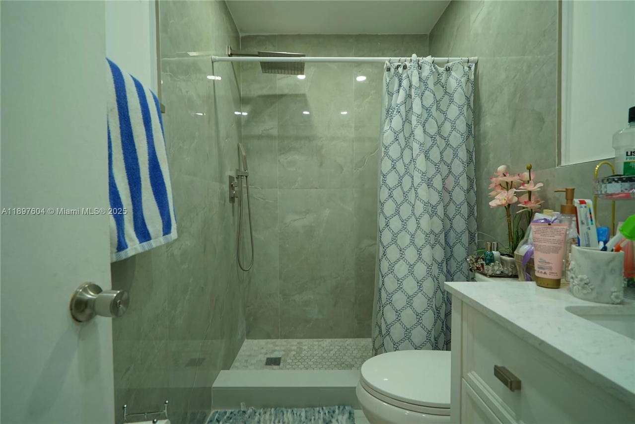 Real estate property located at 13337 3rd Ln, Miami-dade, Superior Homes Sec 3, Miami, FL