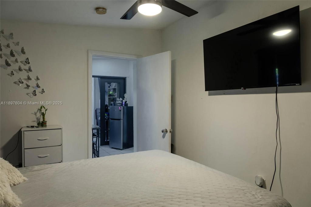 Real estate property located at 13337 3rd Ln, Miami-dade, Superior Homes Sec 3, Miami, FL