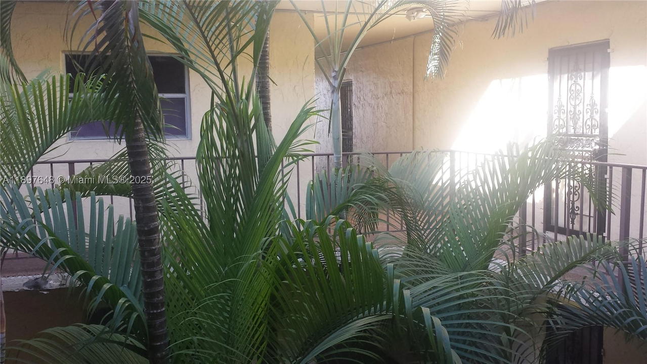 Real estate property located at 11905 2nd Ave C308, Miami-dade, Capri Gardens Condo, North Miami, FL
