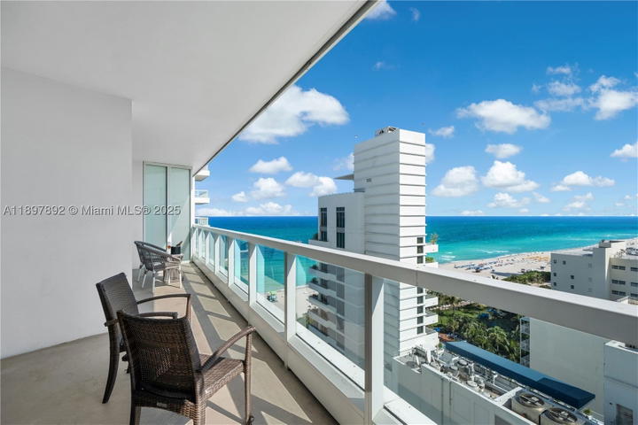 Real estate property located at 4391 Collins Ave #1619, Miami-dade, Fontainebleau Iii Ocean C, Miami Beach, FL