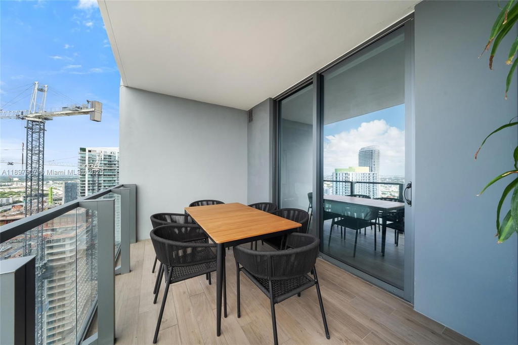 Real estate property located at 88 7th St #3910, Miami-dade, Rise Condo, Miami, FL