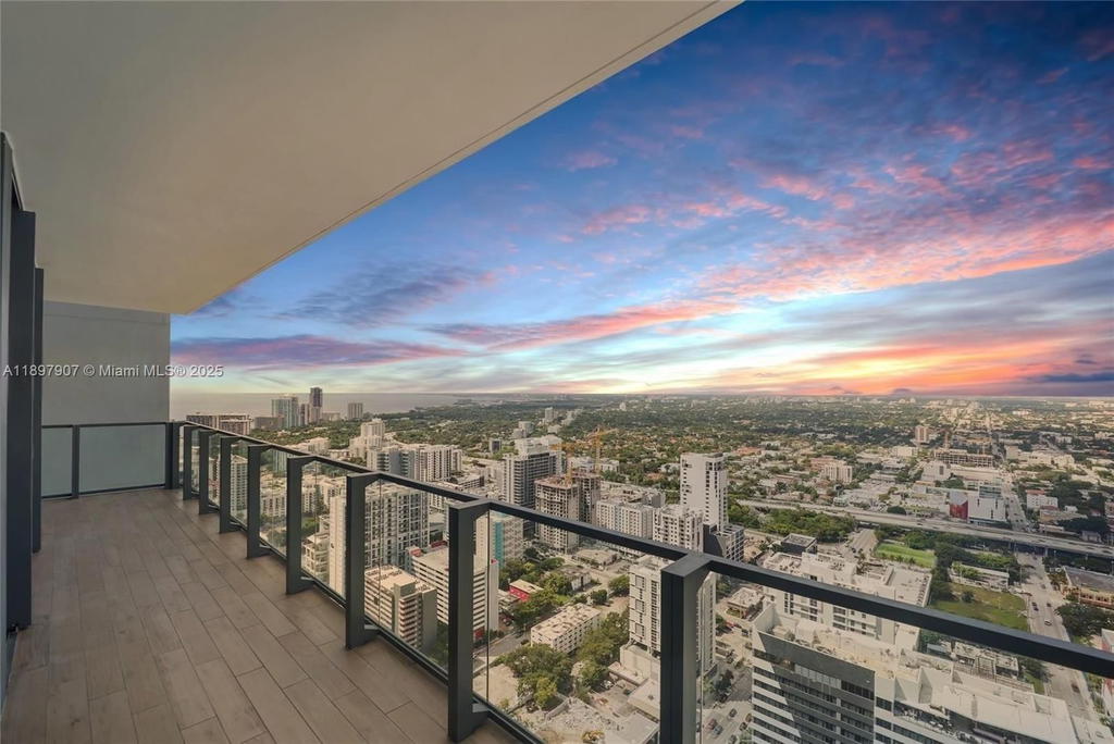 Real estate property located at 88 7th St #3910, Miami-dade, Rise Condo, Miami, FL