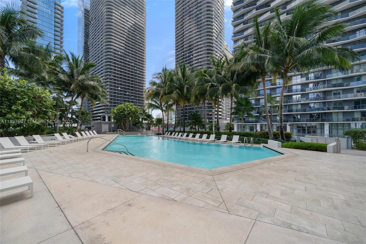 Real estate property located at 88 7th St #3910, Miami-dade, Rise Condo, Miami, FL