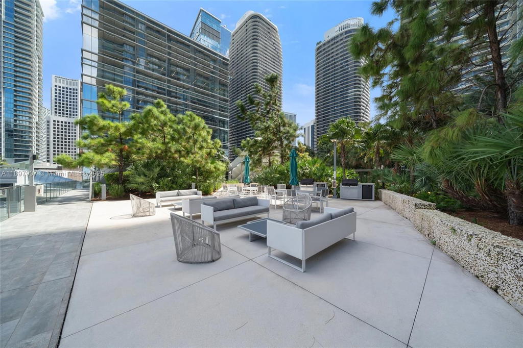 Real estate property located at 88 7th St #3910, Miami-dade, Rise Condo, Miami, FL