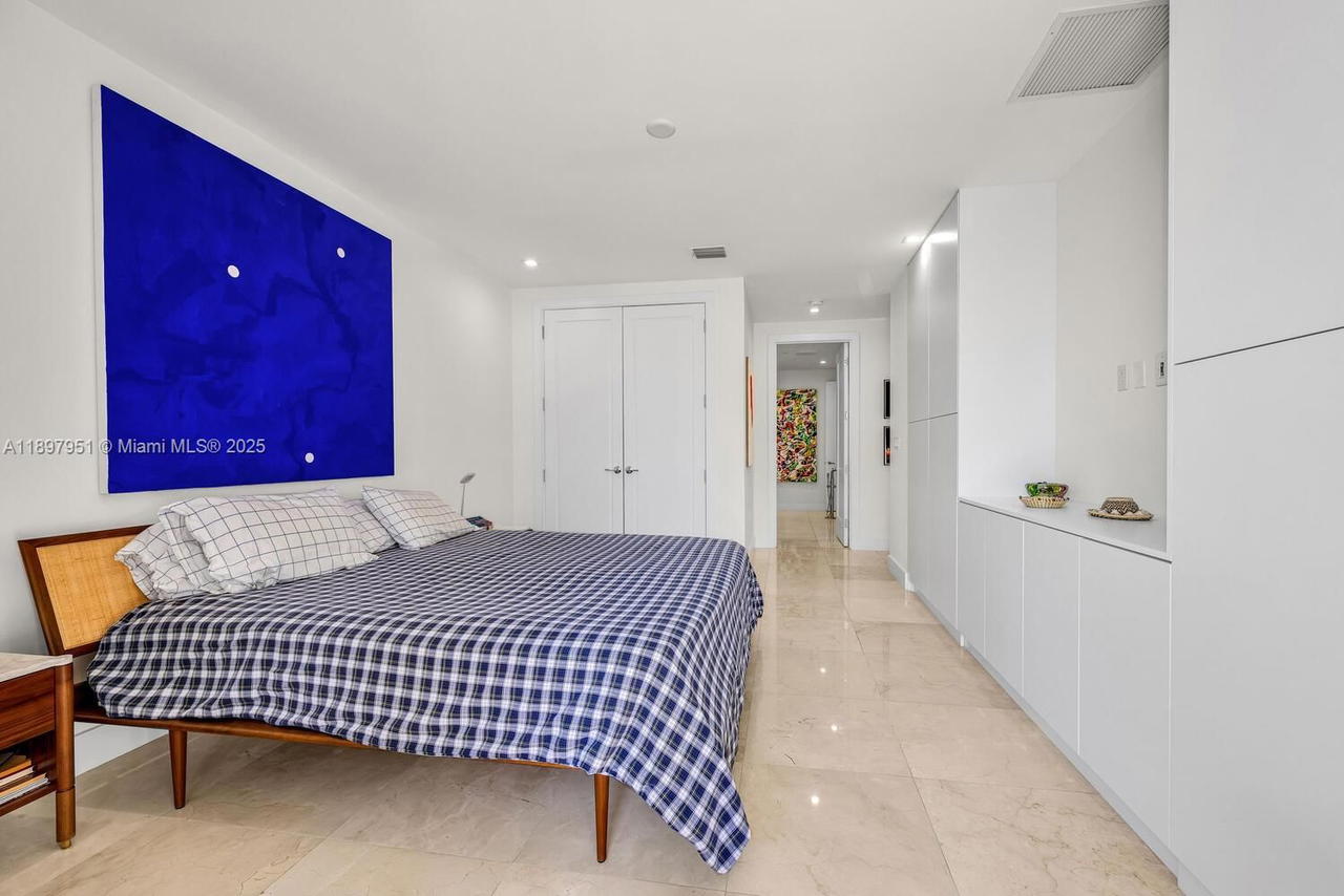 Real estate property located at 718 Valencia Ave #207, Miami-dade, Biltmore Parc Condo, Coral Gables, FL