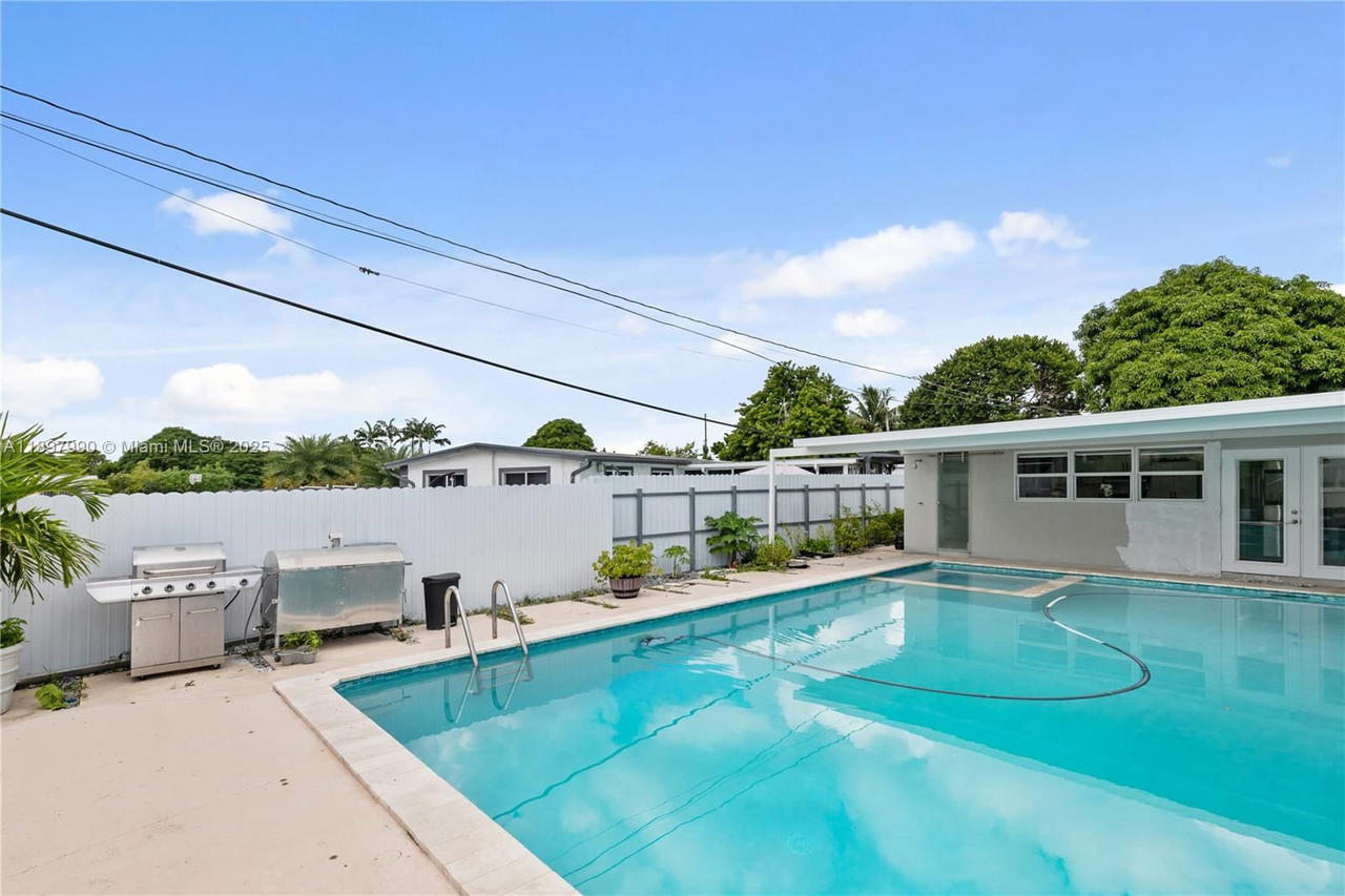 Real estate property located at 19602 37th Ct, Miami-dade, Carol City 2nd Addn, Miami Gardens, FL