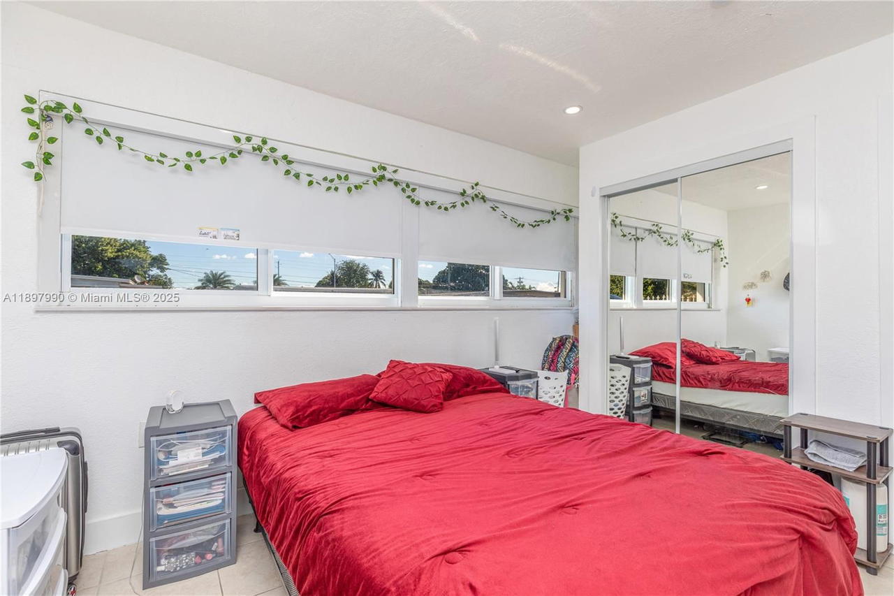 Real estate property located at 19602 37th Ct, Miami-dade, Carol City 2nd Addn, Miami Gardens, FL