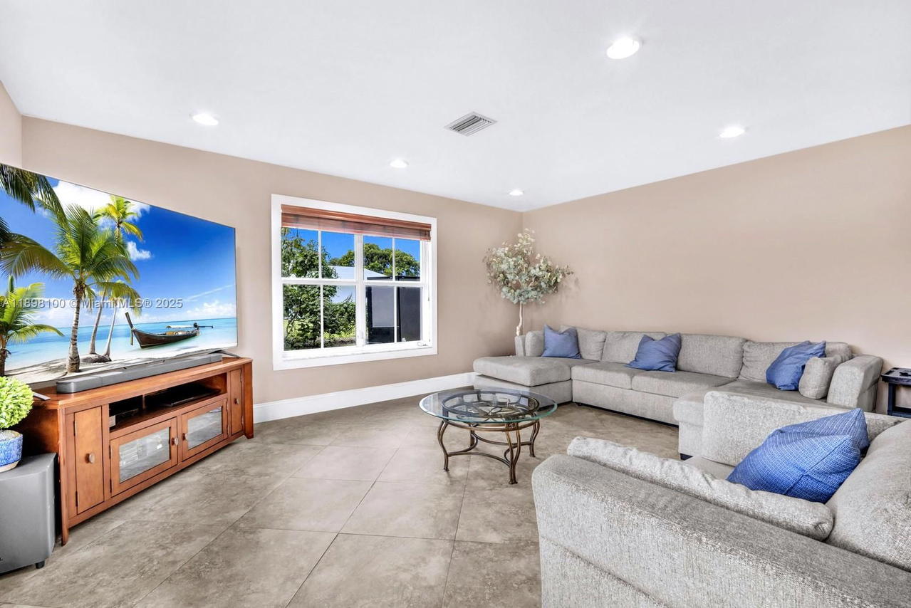 Real estate property located at 17041 48th St, Broward, Fla Fruit Lands, Southwest Ranches, FL