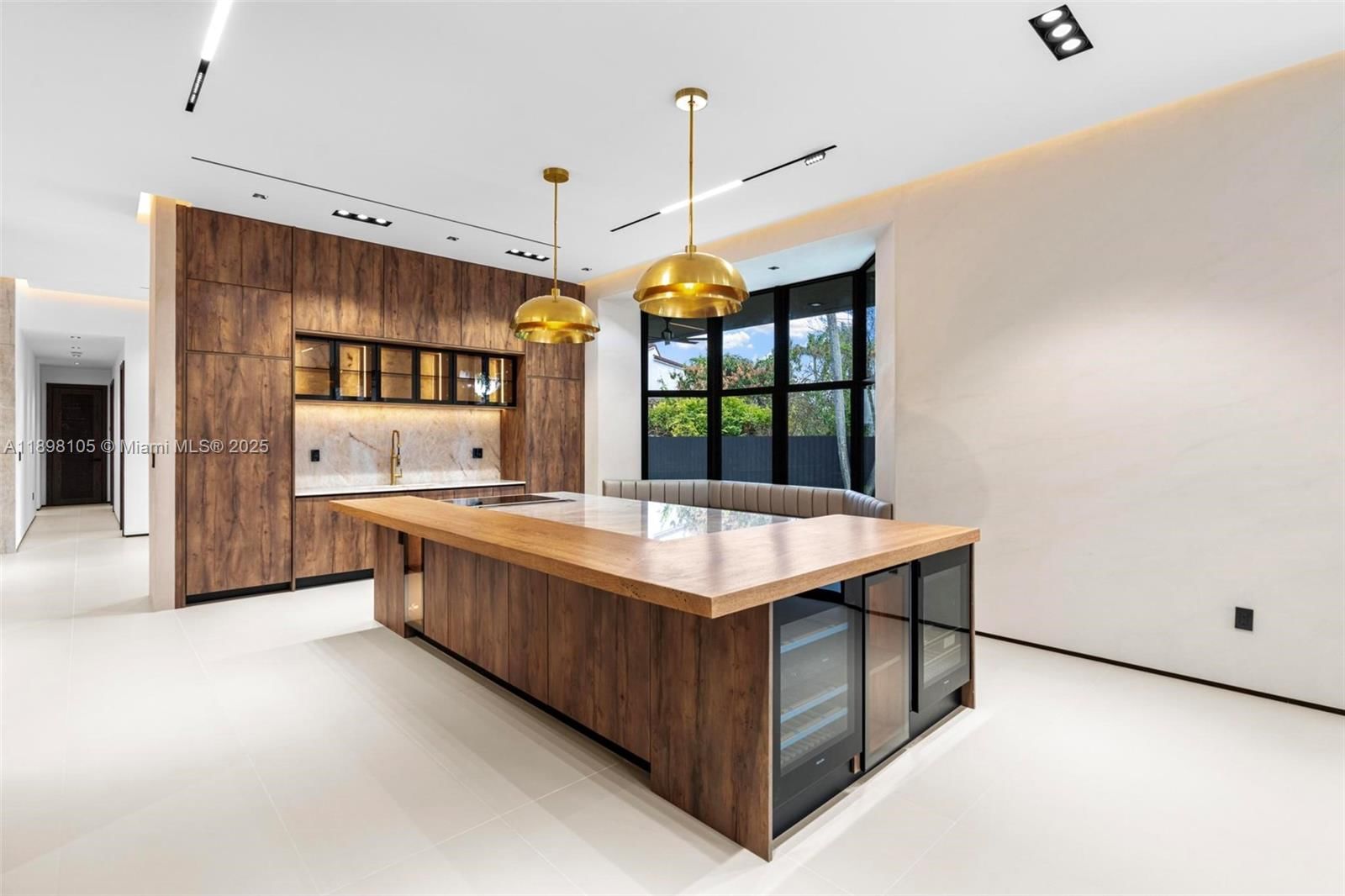 Real estate property located at 7755 85th Ct, Miami-dade, Aurelia Sub, Miami, FL