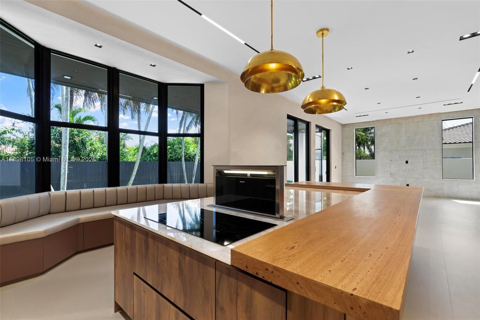 Real estate property located at 7755 85th Ct, Miami-dade, Aurelia Sub, Miami, FL