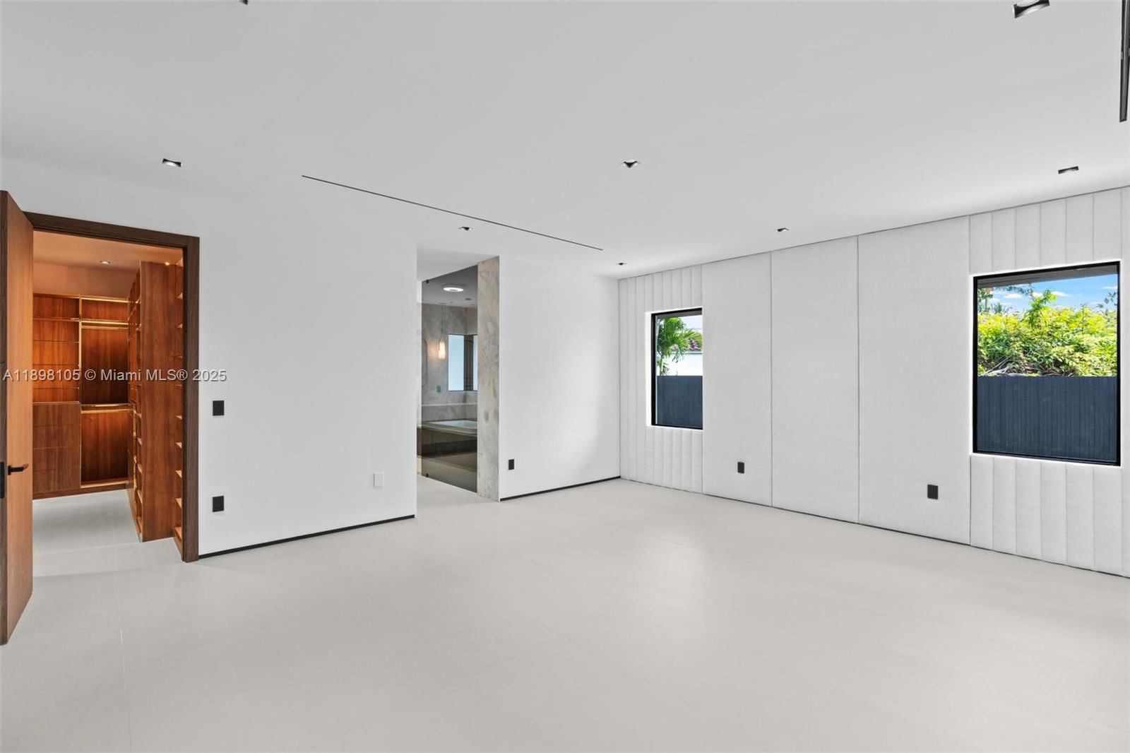 Real estate property located at 7755 85th Ct, Miami-dade, Aurelia Sub, Miami, FL