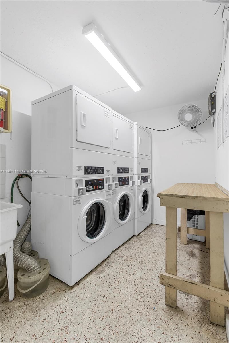 Real estate property located at 1530 2nd St #106, Miami-dade, Villa Del Sol Condo, Miami, FL