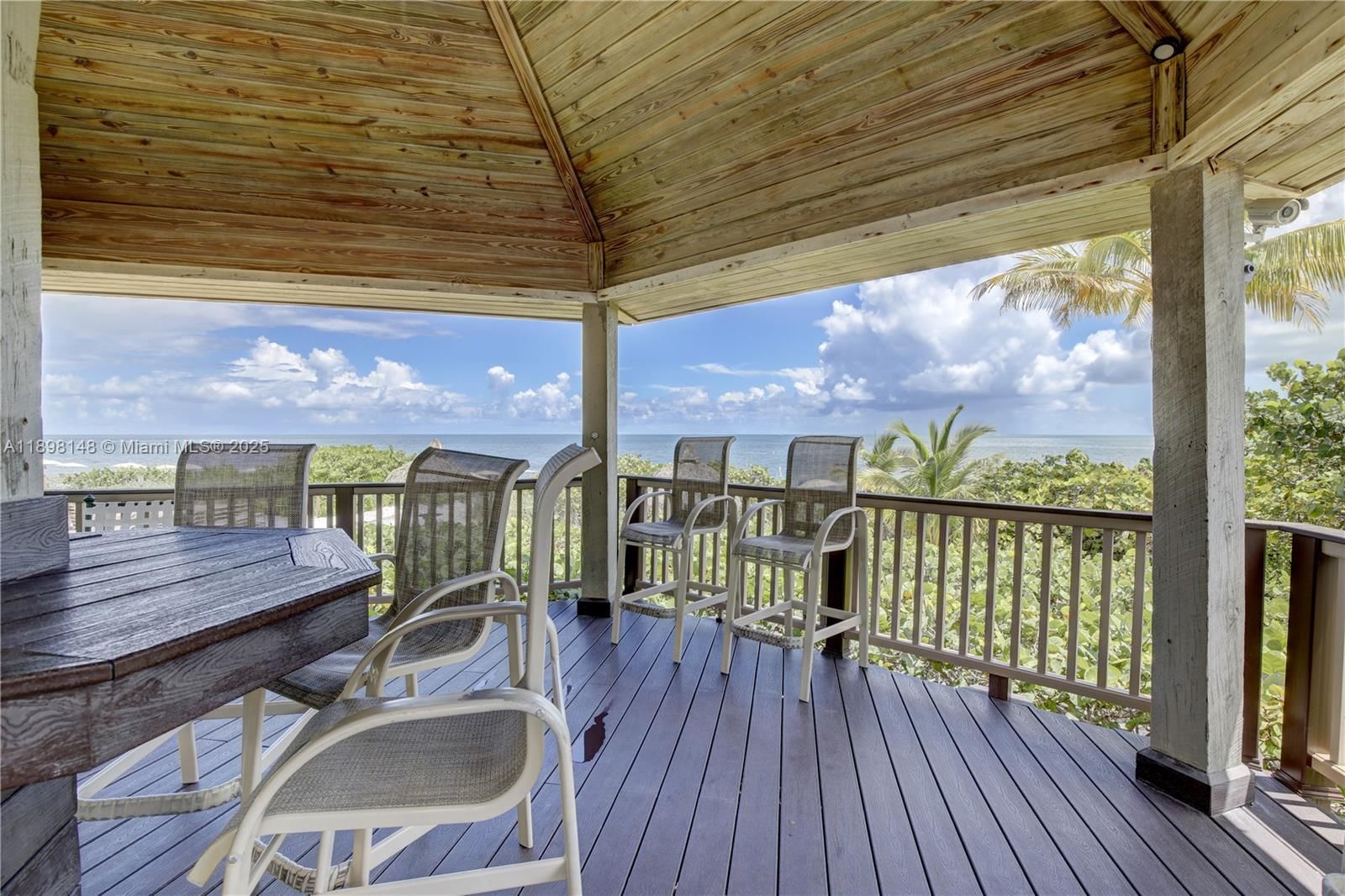 Real estate property located at 1121 Crandon Blvd E504, Miami-dade, Towers Of Key Biscayne Co, Key Biscayne, FL
