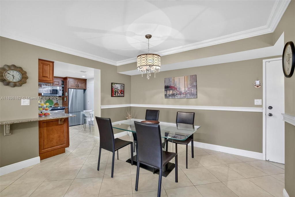 Real estate property located at 1833 Ocean Dr #1004, Broward, Plaza Towers North Condo, Hallandale Beach, FL