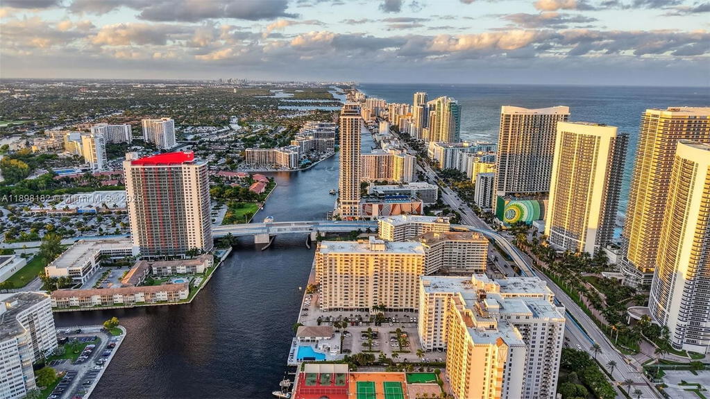 Real estate property located at 1833 Ocean Dr #1004, Broward, Plaza Towers North Condo, Hallandale Beach, FL