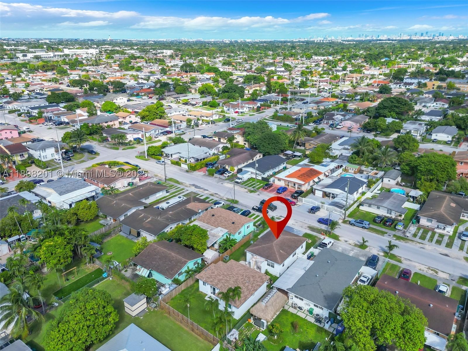 Real estate property located at 3840 91st Ave, Miami-dade, Olympic Heights, Miami, FL