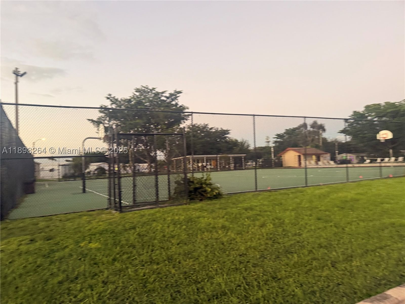 Real estate property located at 21640 3rd Pl, Broward, Heritage City Sec 2, Pembroke Pines, FL