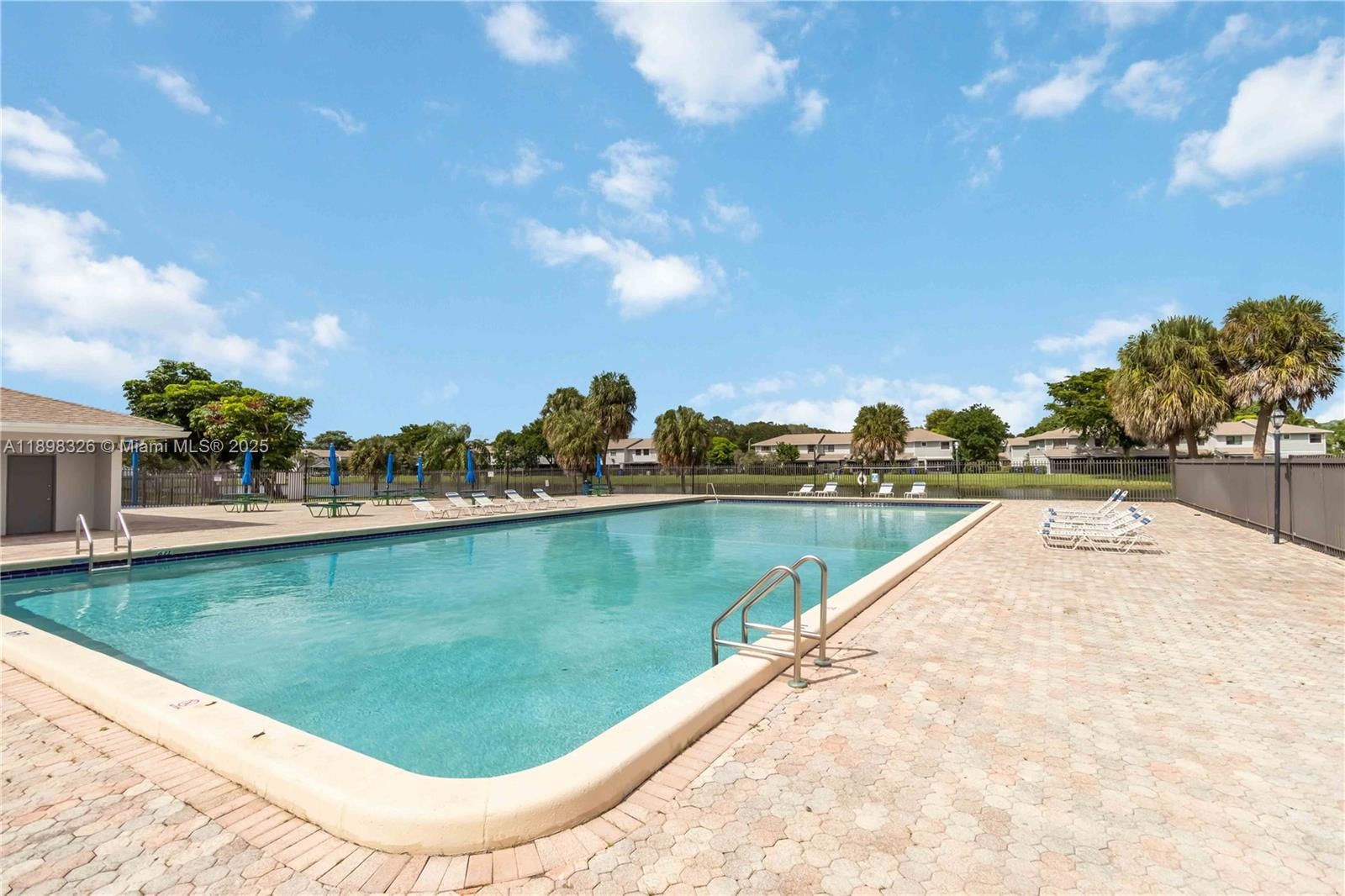 Real estate property located at 230 106th Ter, Broward, Pembroke Pointe Sec One, Pembroke Pines, FL
