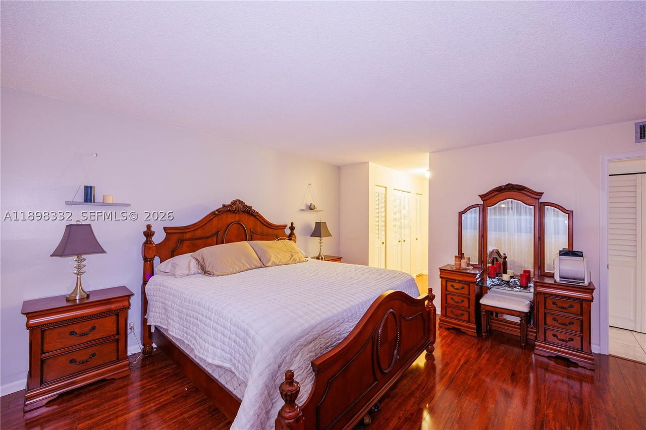 Real estate property located at 4750 22nd Ct #211, Broward, Castle Apartments 11 Cond, Lauderhill, FL
