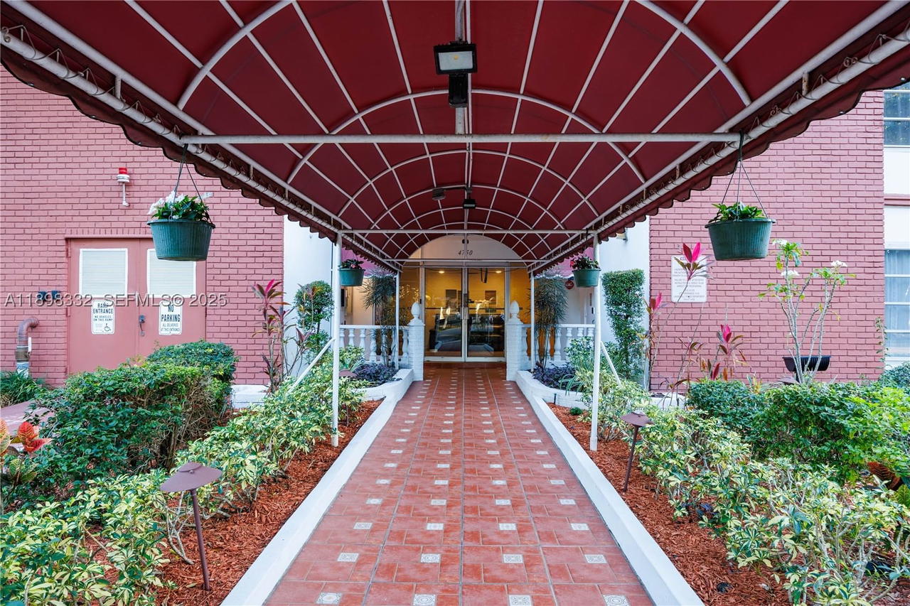 Real estate property located at 4750 22nd Ct #211, Broward, Castle Apartments 11 Cond, Lauderhill, FL
