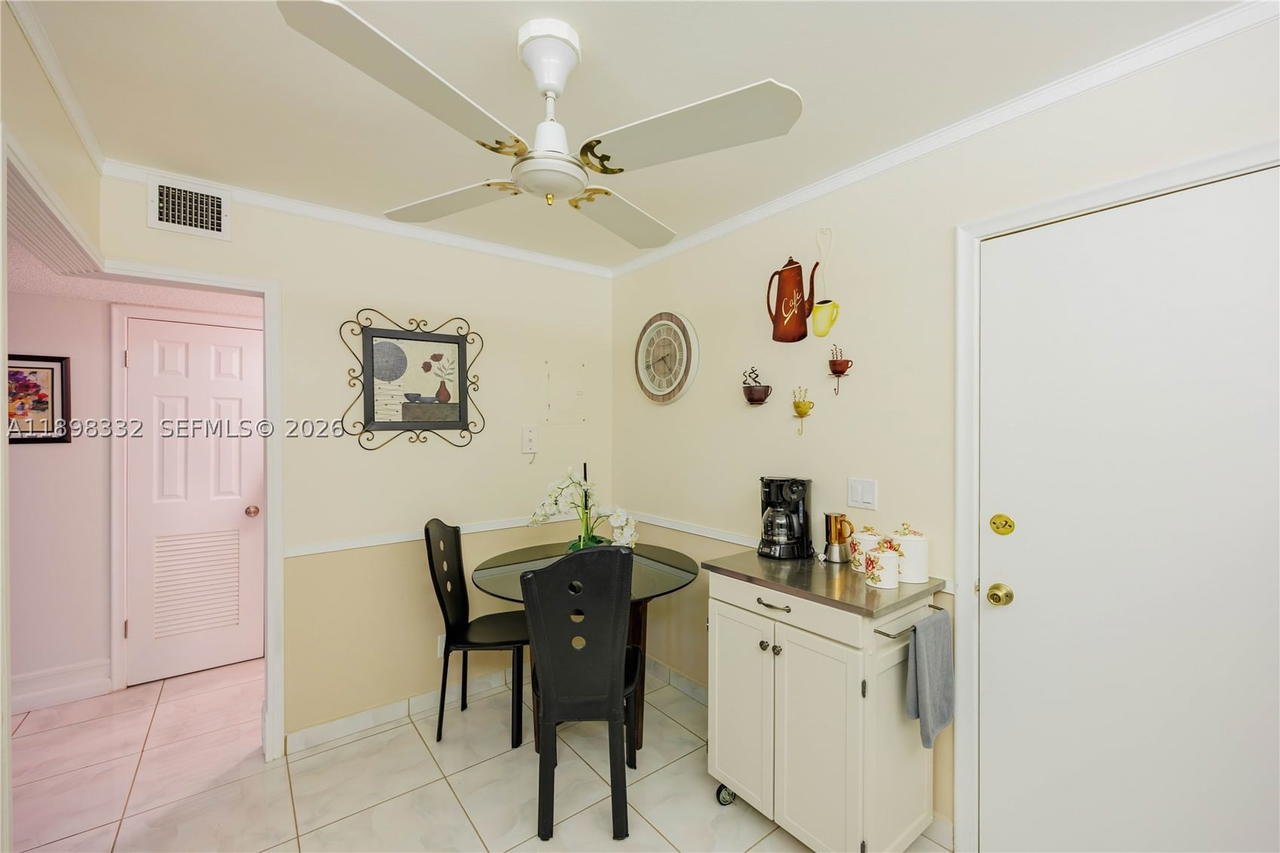 Real estate property located at 4750 22nd Ct #211, Broward, Castle Apartments 11 Cond, Lauderhill, FL